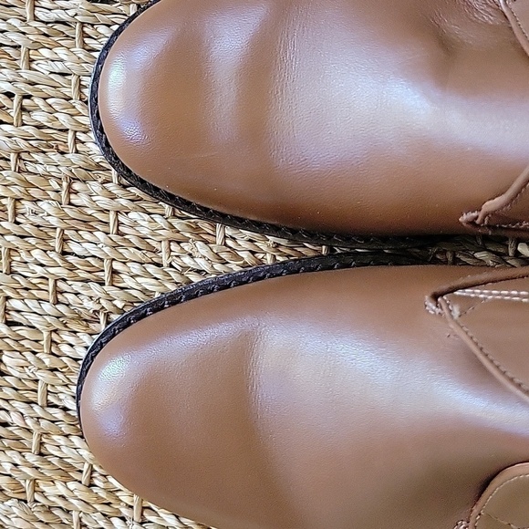 ETIENNE AIGNER brown leather ankle boots. New without tags. Size is 9M. - Picture 6 of 8